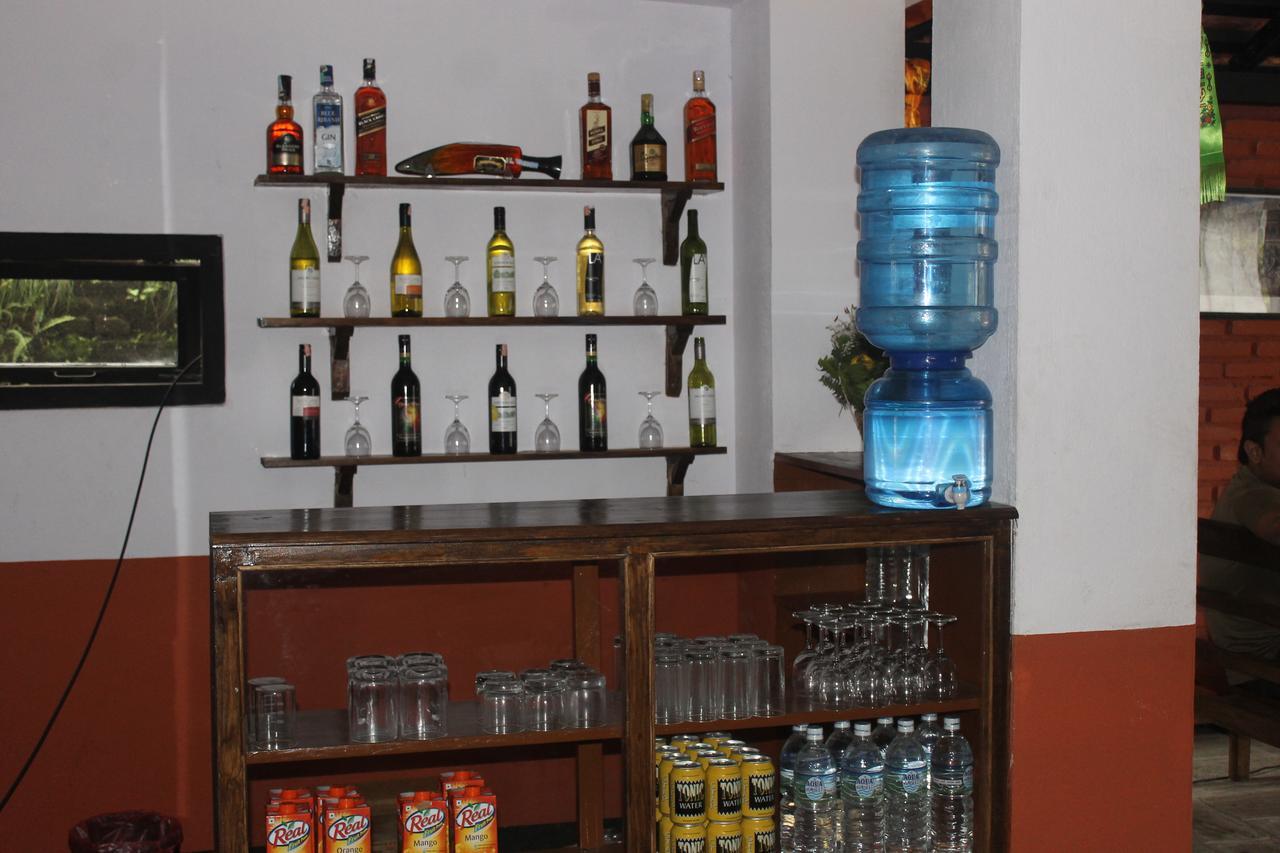 Hôtel Bravo à Katmandou Extérieur photo